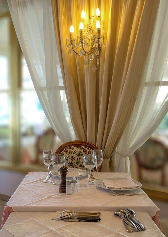 Hotel Verdemare Марина-ди-Пьетрасанта Экстерьер фото